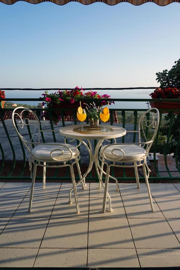 Holiday House Terezija Baška Voda Esterno foto